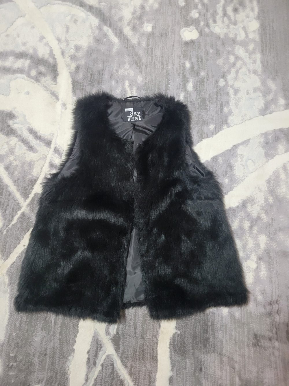 Say What? Women Black Faux Fur Vest Size L